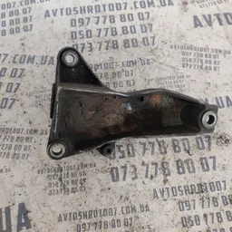 Кронштейн коробки передач Audi A6 C5 (97-05) OEM 8D0399114T фото 2