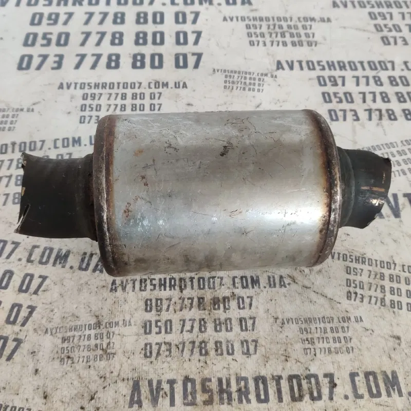 Резонатор Mercedes CLS W219 (04-10) OEM 2114911701