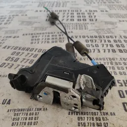 Замок дверей Lexus RX 350 передній правий OEM a084219