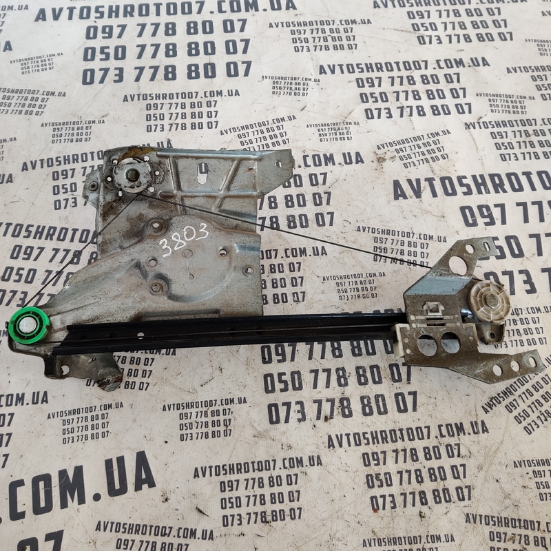 Склопідіймач Audi A4 B5 задній лівий OEM 8D0839399A