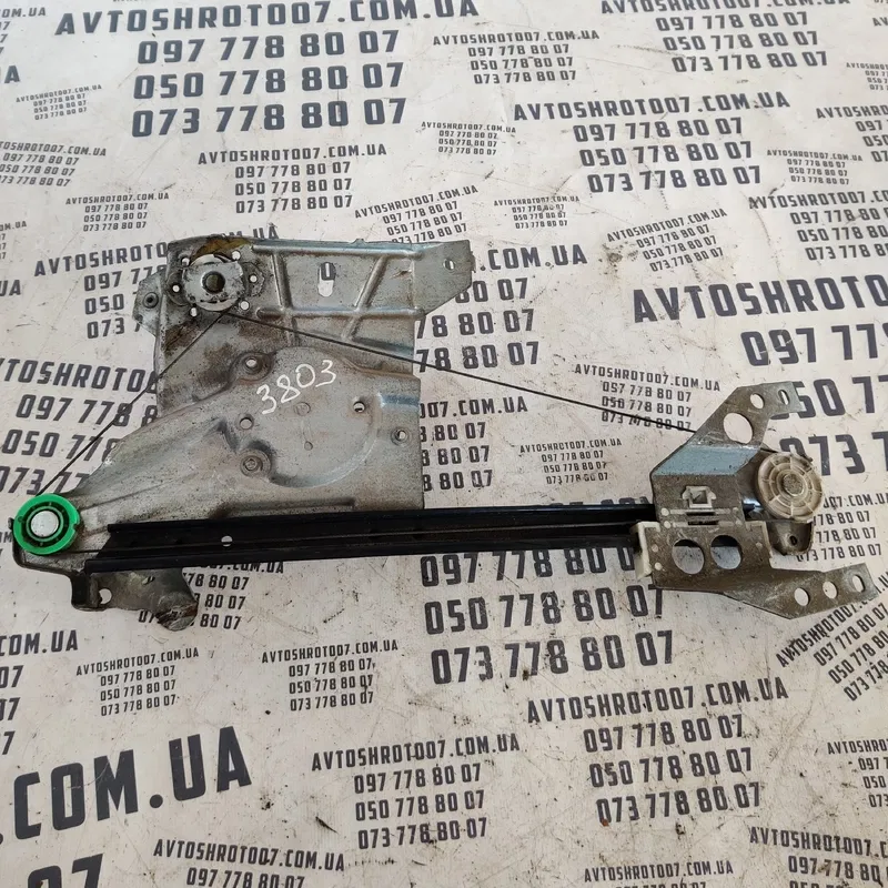 Склопідіймач Audi A4 B5 задній лівий OEM 8D0839399A