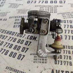 Дросельна заслонка Volkswagen Passat B5 (96-05) OEM 31525201