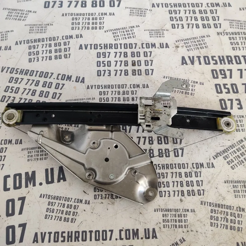 Склопідіймач Audi A6 C5 (97-04) задній правий OEM 4B0839398B