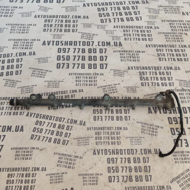 Паливна рейка Mercedes W220 (98-05) 3.2 CDI OEM a6130700095