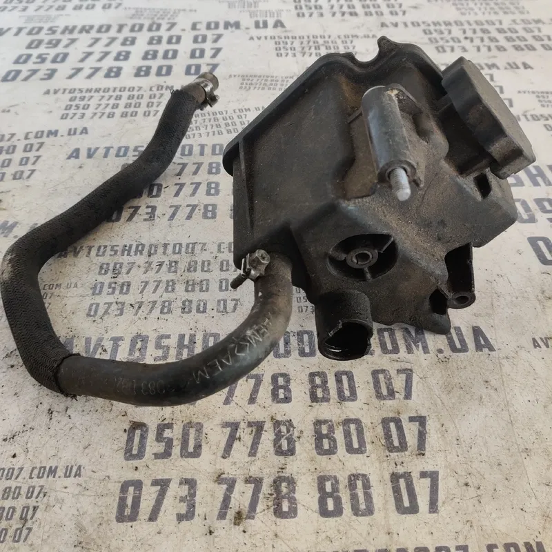 Бачок ГУР Mercedes S-Class W221 (05-13) OEM a0004600983