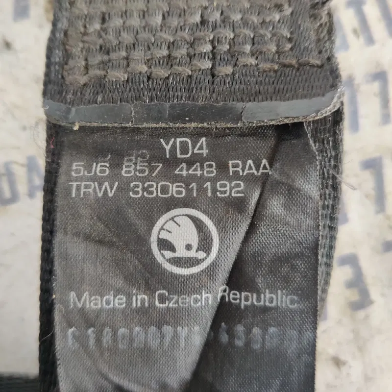 Ремінь безпеки Skoda Fabia 2 (07-14) зад. прав. 5j6857448raa