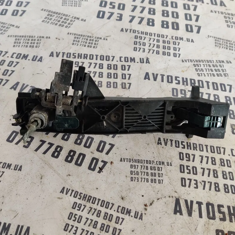 Ручка зовн. передня права Mercedes CLS W219 (04-10) P766530