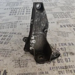Кронштейн коробки передач Audi A6 C5 (97-05) OEM 8D0399114T фото 4