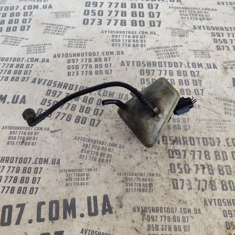 Бачок насосу ГУР Ford Focus MK1 (98-04) OEM 98AB2C217AC