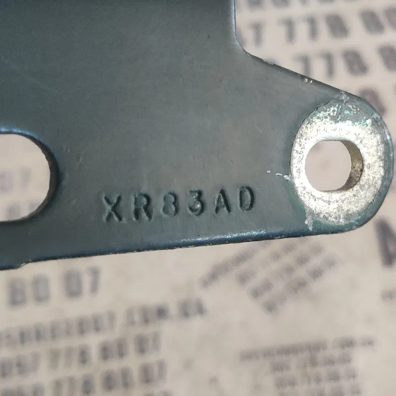 Петля капота Jaguar S-Type (99-08) ліва OEM XR83AD