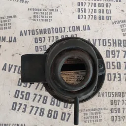 Лючок бака Skoda Octavia Tour (96-10) 1u6809857 фото 2