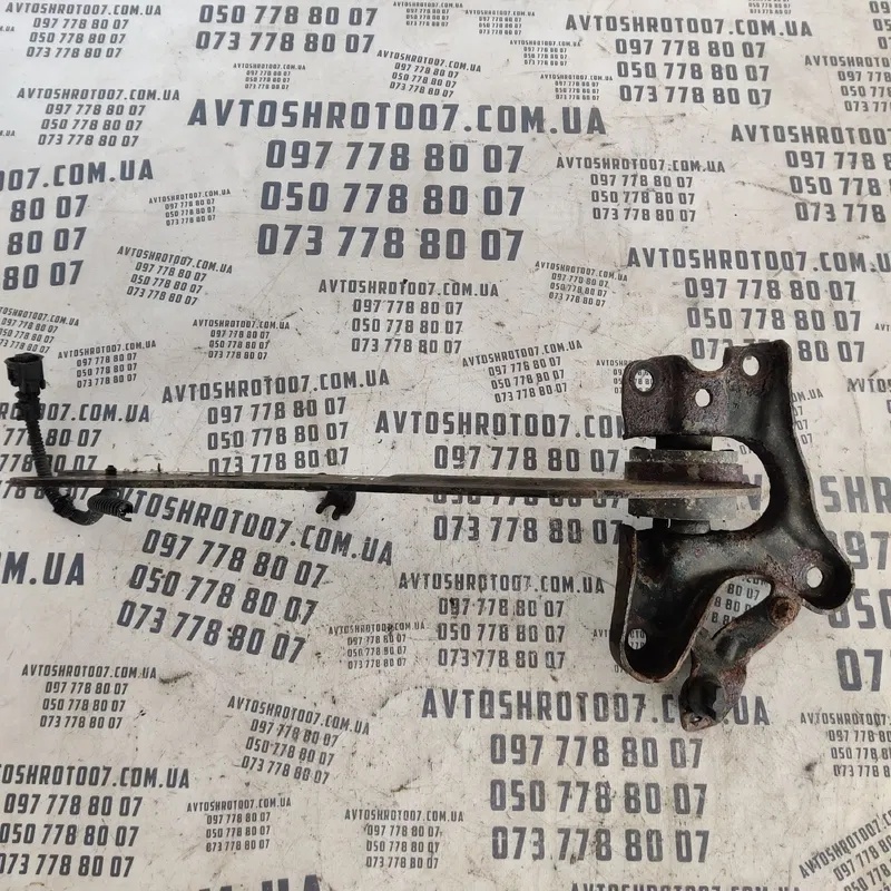 Ричаг підвіски Opel Vectra C (02-08) задній OEM 24452034