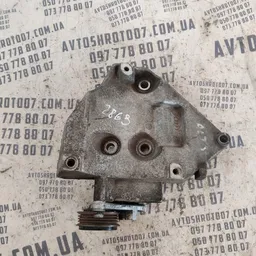Кронштейн компресора VW Passat B5 (96-05) OEM 06B260885A