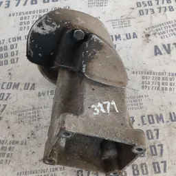 Кронштейн двигуна MB W220 (98-05) правий OEM A6132230804