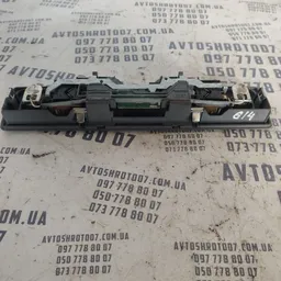 Плафон підсвітки Audi A6 C5 (97-05) задній OEM 4B0947111 фото 2