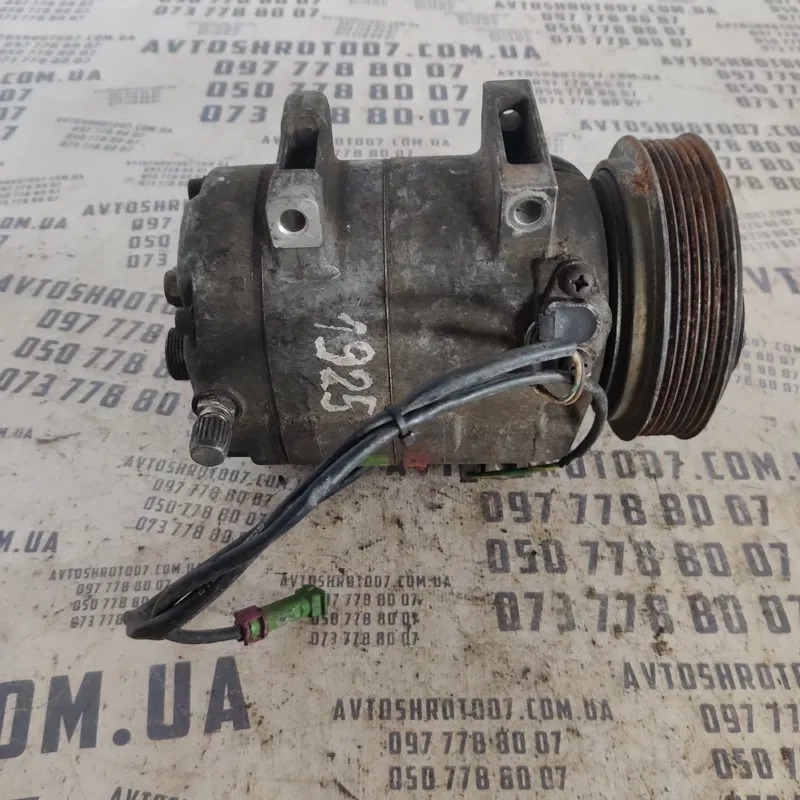 Компресор кондиціонера Audi A6 C4 (94-97) OEM 5062310321