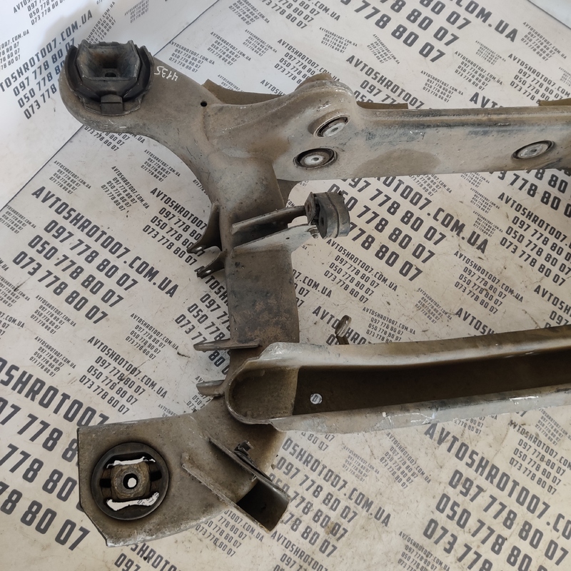 Підрамник задній Lexus RX 350 (08-15) OEM 0162684