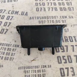 Дверна накладка Geely MK (06-15) 1.5 бенз OEM 1805629 фото 2