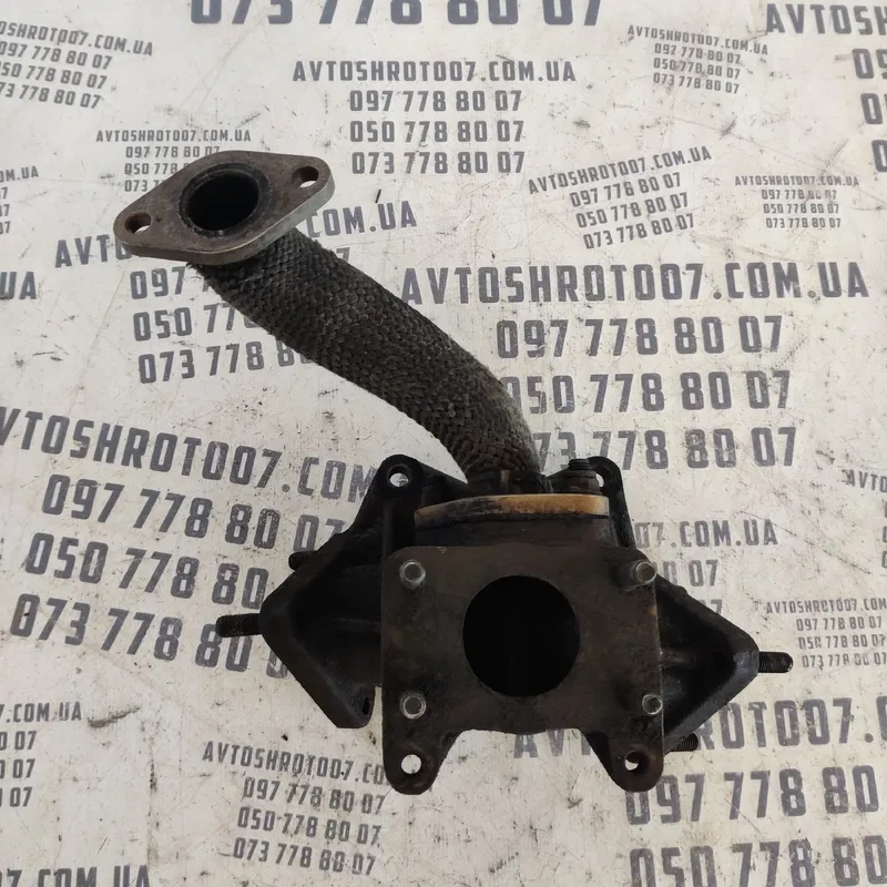 Колектор випускний Audi A6 C5 (97-05) 2.5 TDI OEM 059131789B