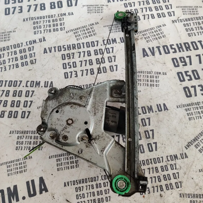Склопідіймач Audi A6 C4 задній лівий OEM 4a0839397a