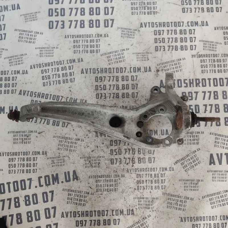 Цапфа Jaguar S-Type (99-08) передня права OEM xw433k185ac