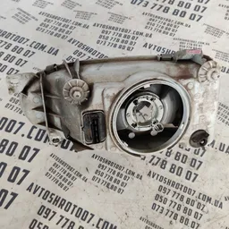 Фара Volkswagen Golf 3 (91-98) передня права OEM 084411111r фото 3