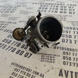 Дросельна заслонка Volkswagen Passat B5 (96-05) OEM 31525201 фото 2