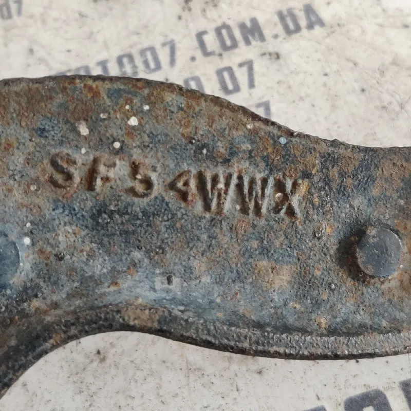 Ричаг Jaguar X-Type (01-09) 2.1 V6 задній OEM 1S715500AC
