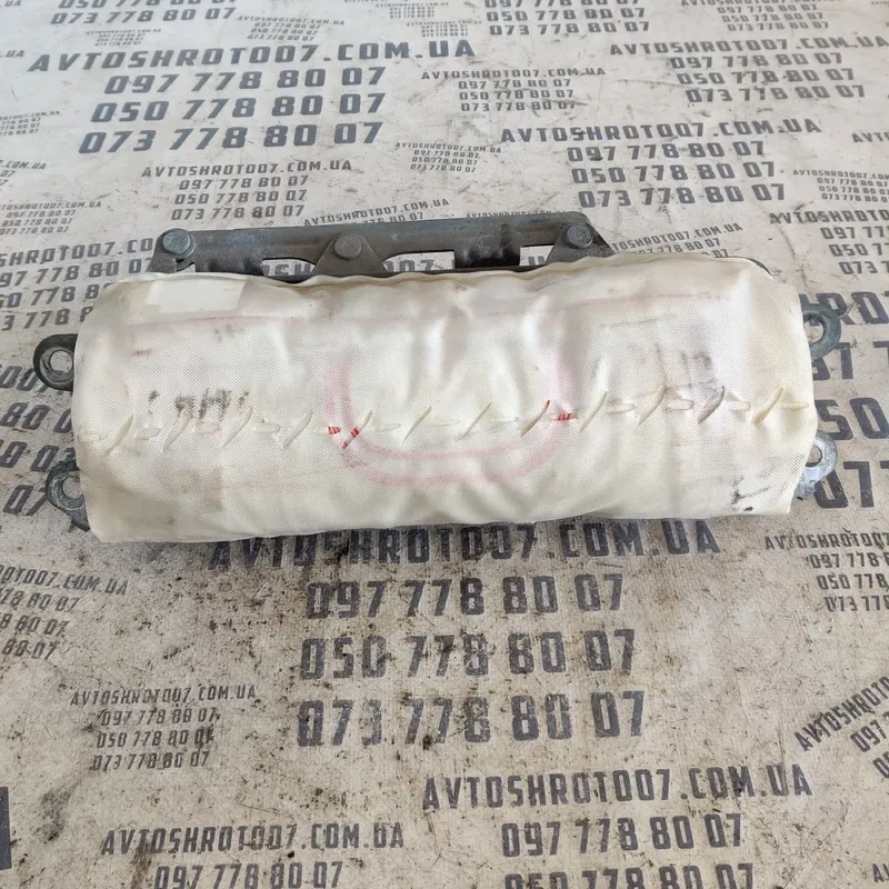 Подушка безпеки пасажира Ford Focus MK1 98-05 OEM 30346610b