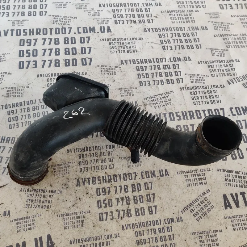 Патрубок повітряний Hyundai Sonata 09-14 2.4 GDI 281303q160