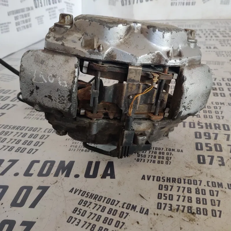 Супорт Mercedes CLS W219 (04-10) 5.5 пер. лів. OEM 073778800
