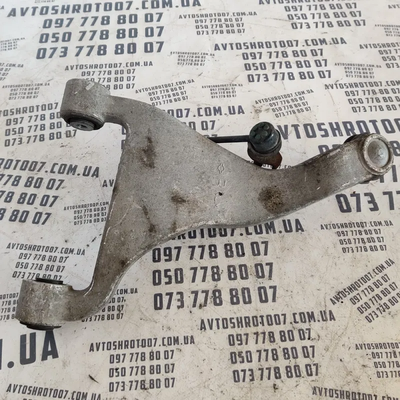 Ричаг Infiniti FX35 (03-08) зад. верх. правий OEM 55501CG200