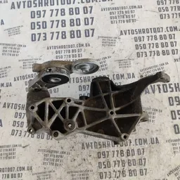 Кронштейн генератора VW Passat B5 (96-05) OEM 058145523e