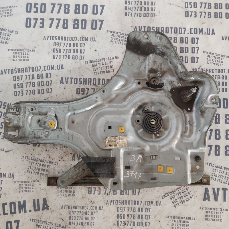 Склопідіймач Kia Cerato 2 задній правий OEM 834802f060