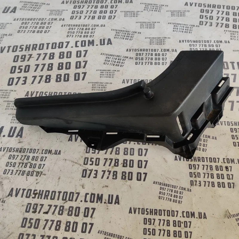 Накладка салону Skoda Rapid 5JA867762