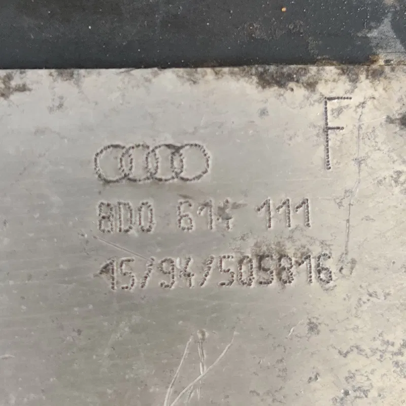 Блок управління АБС Volkswagen Passat B5 (96-05) 8D0614111