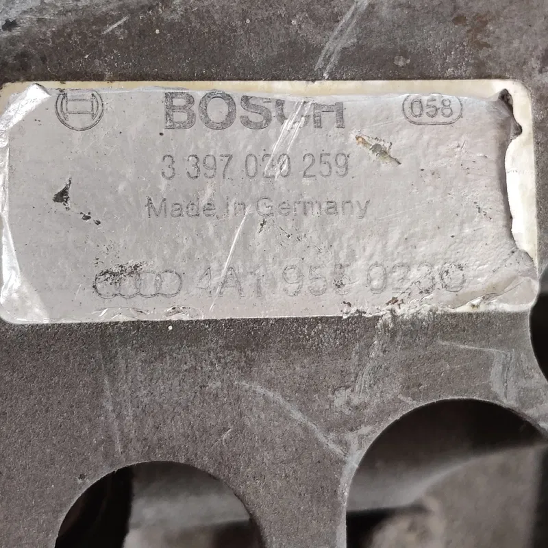 Трапеція склоочисників Audi A6 C4 (94-97) OEM 3397020259