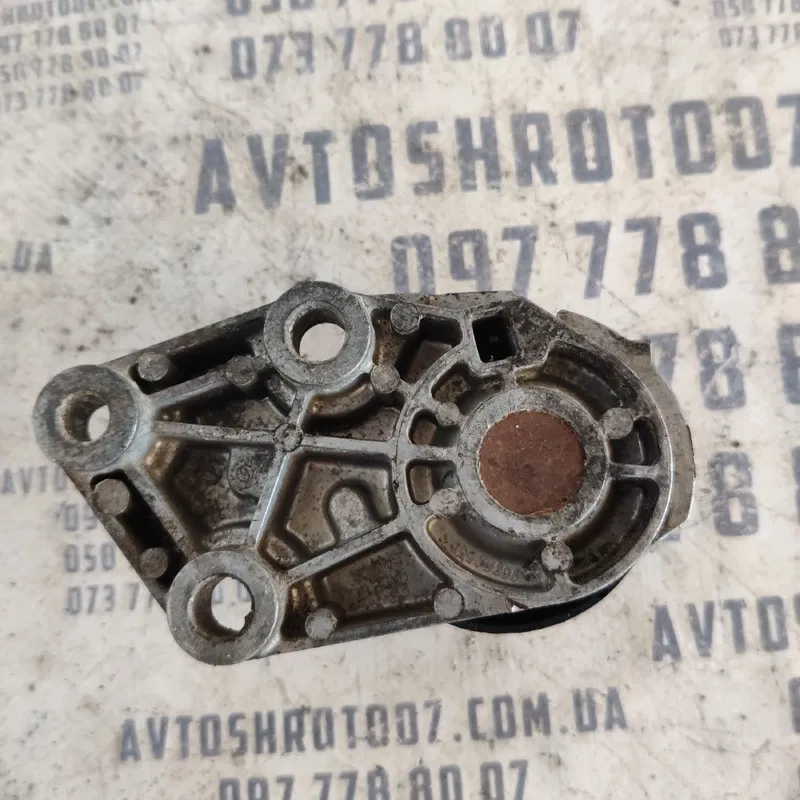 Ролик натяжний ГРМ Daewoo Lanos OEM 96350550