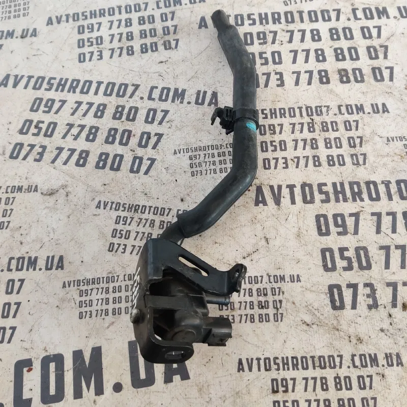 Клапан вакуумний Lexus RX 350 (08-15) 3.5 OEM 1362007010