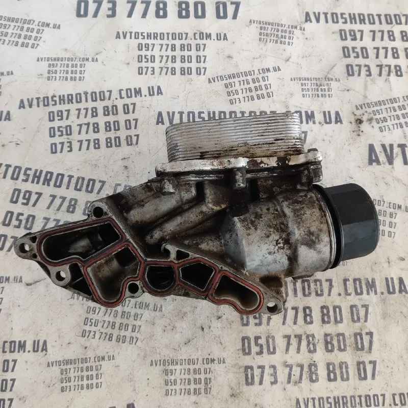 Корпус масляного фільтра Mercedes W221 (05-13) a2721800410