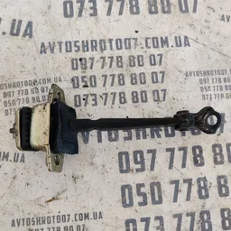 Обмежувач дверей Geely MK 06-15 1.5 бенз зад ліва OEM 576052 фото 2