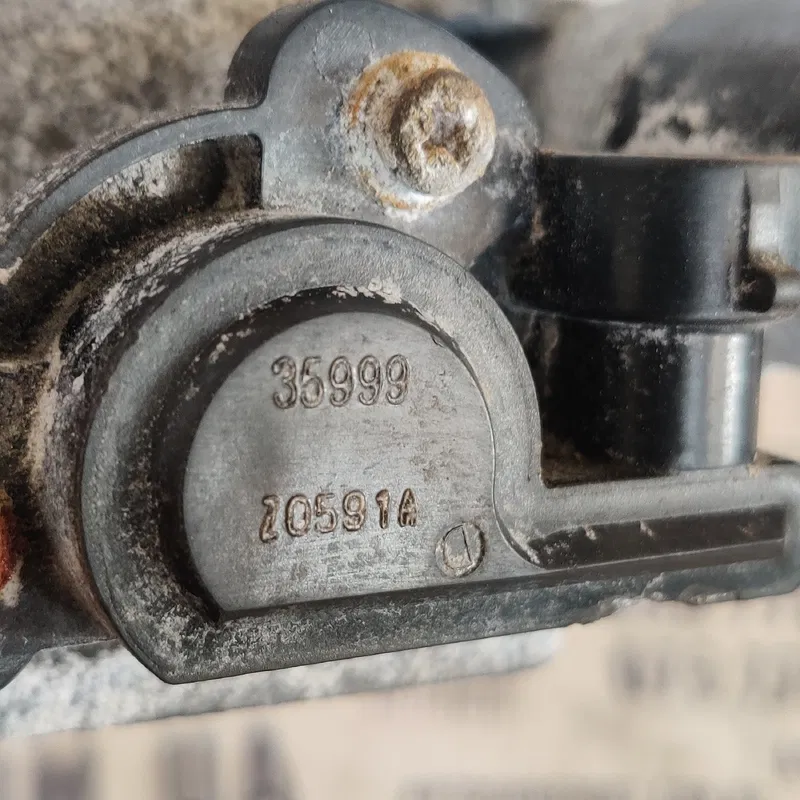 Дросельна заслонка Geely MK (06-15) 1.5 бенз OEM 35993