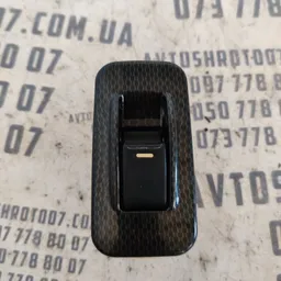 Кнопка склопідіймача Geely MK (06-15) 1.5 задня OEM 574008