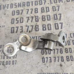 Завіса Ford Focus (98-04) задня ліва нижня OEM xs4aa26801 фото 2