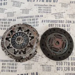 Комплект зчеплення Skoda Fabia 2 (07-14) 1.4 OEM 320033910