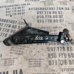 Ролик бокової двері Fiat Doblo OEM 068dt171