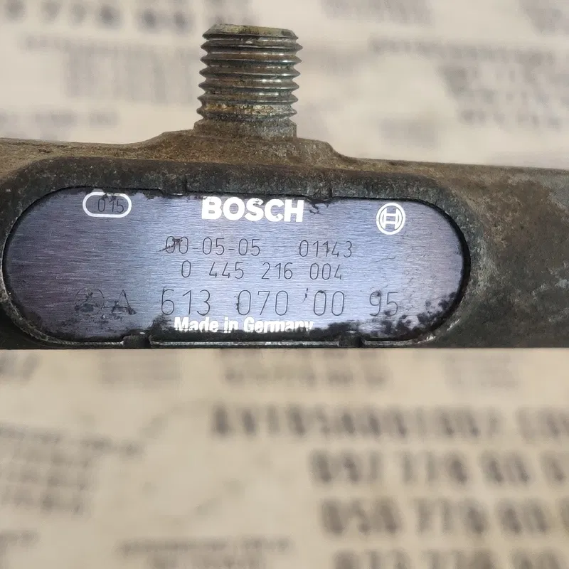 Паливна рейка Mercedes W220 (98-05) 3.2 CDI OEM a6130700095