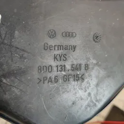 Вакуумний резервуар Audi A4 B5 (94-01) 8D0131541B фото 4