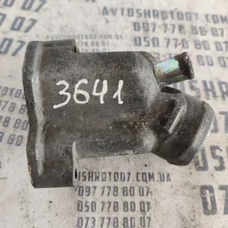 Фланець охолодження Mercedes Vito 96-03 2.3 OEM r6012032431 фото 1