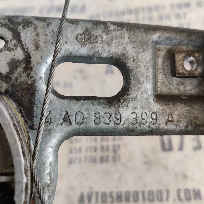 Склопідіймач Audi A6 C4 (94-97) задній лівий OEM 4a0839399a